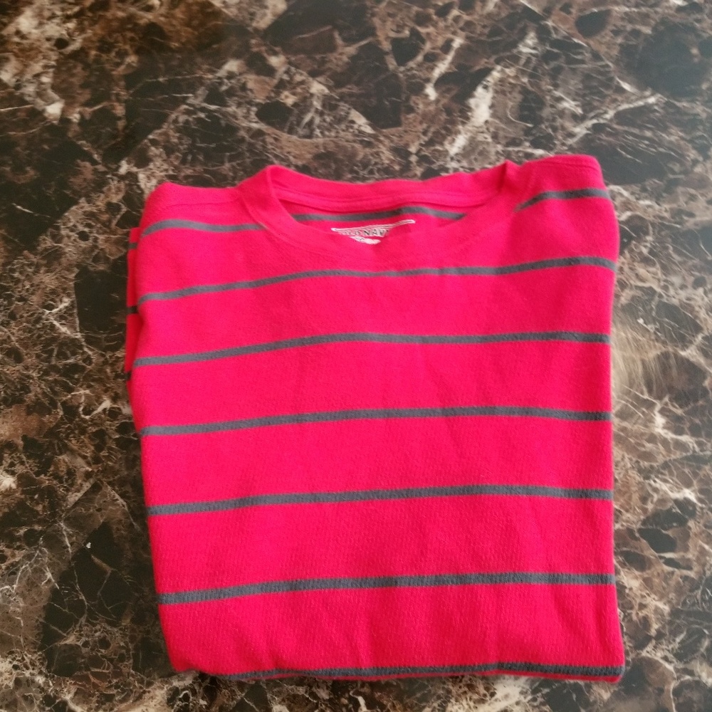 Old Navy Long Sleeved Shirt
